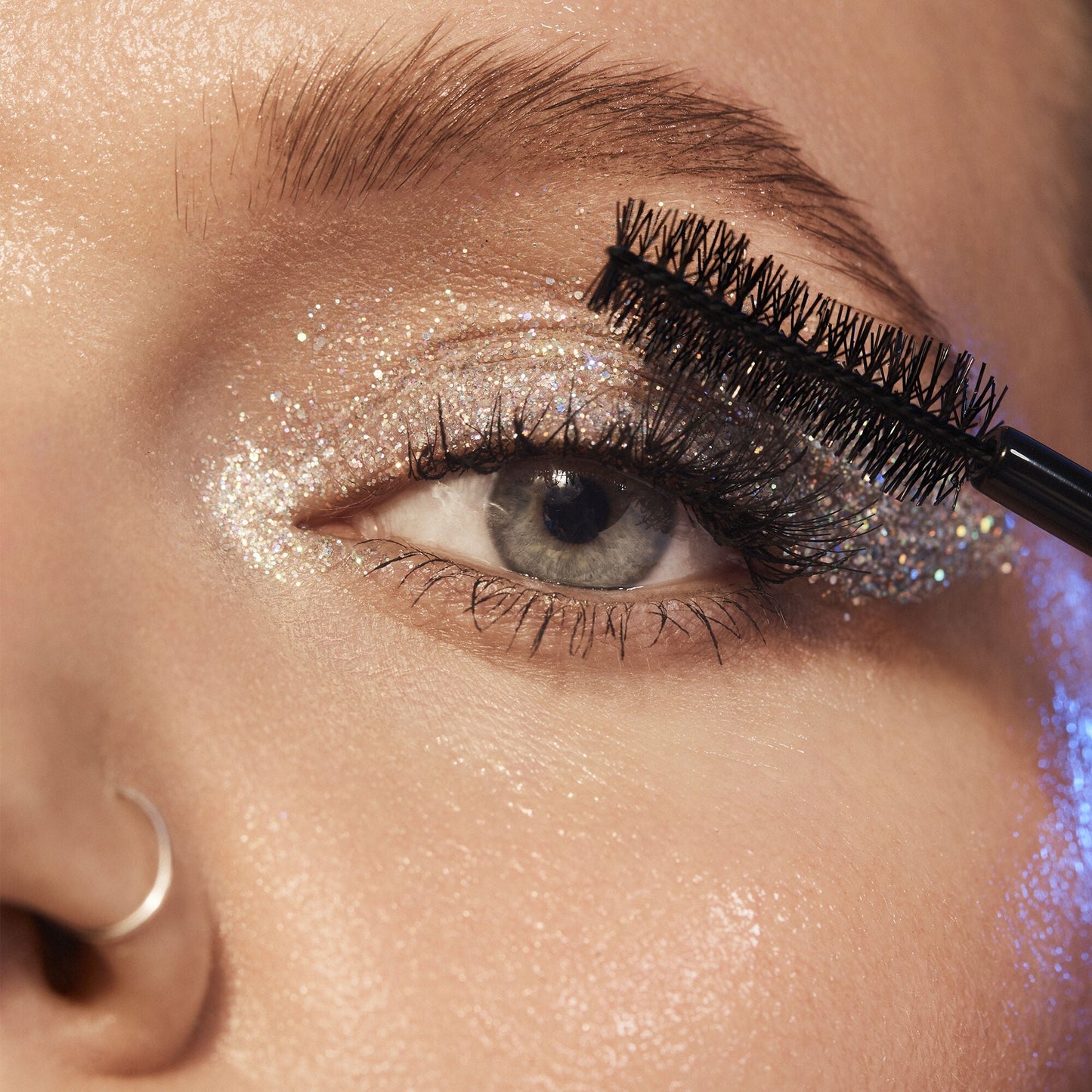 big-mood-waterproof-mascara-o8 013121_ToveLo_Mascara_0385_IGF_1_55f9a52b-3628-4190-803b-2260ed81d014.jpg