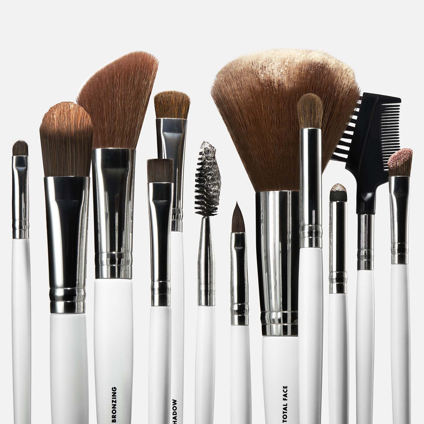 professional-set-of-12-makeup-brushes-p2 040523_SL_12PieceBrushKit_0001_FocusStack01_FINAL_RGB_IGF.jpg