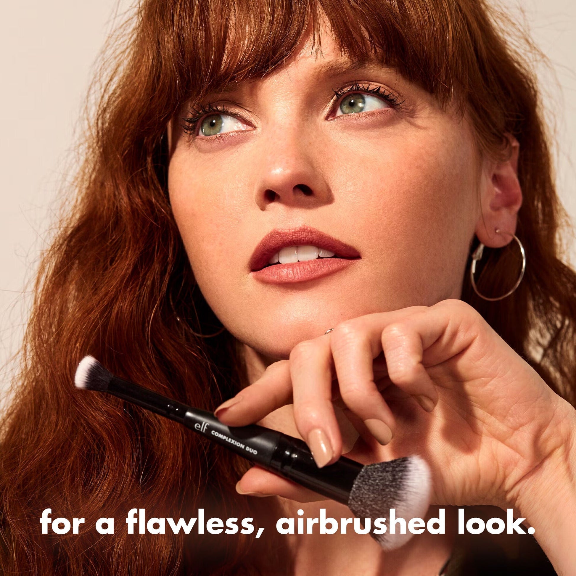concealer-and-foundation-complexion-duo-brush-u9 0426_EDU_ComplexionDuoBrush_Benefit.jpg