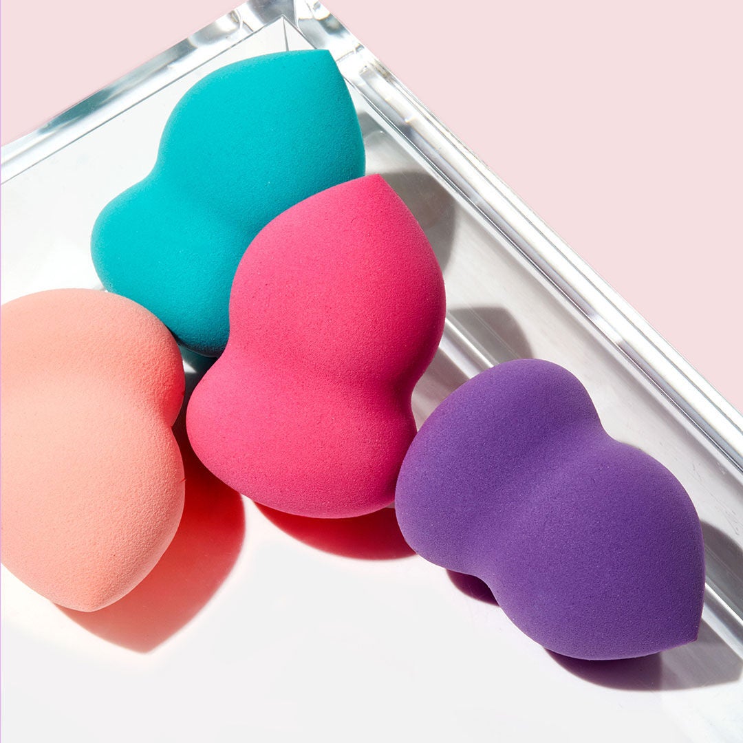 blending-sponge-peach-k7 0619_SocialIGF_Sponges4.jpg