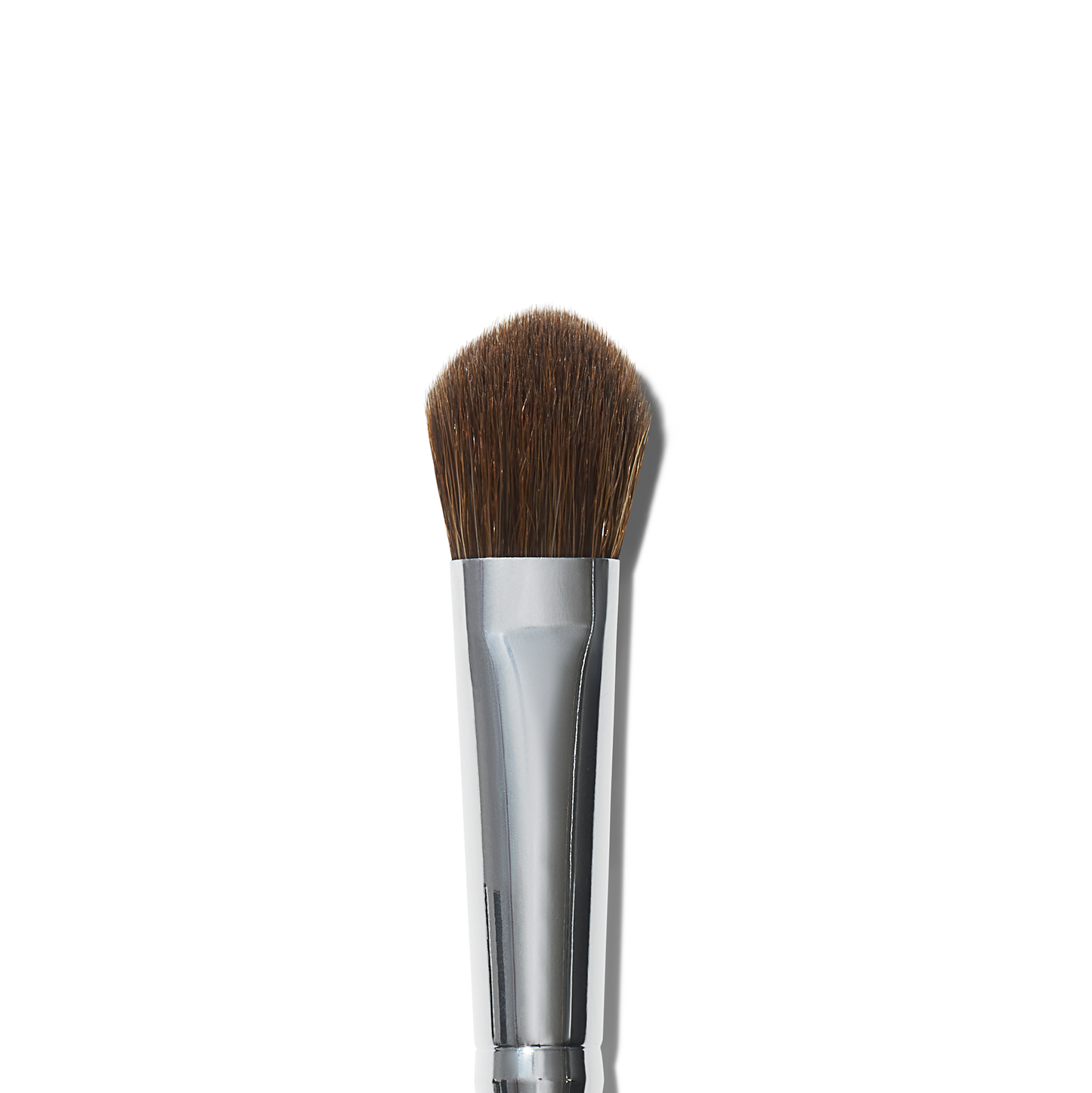 wide-tapered-eyeshadow-brush-p0 21994_MACRO_R.png