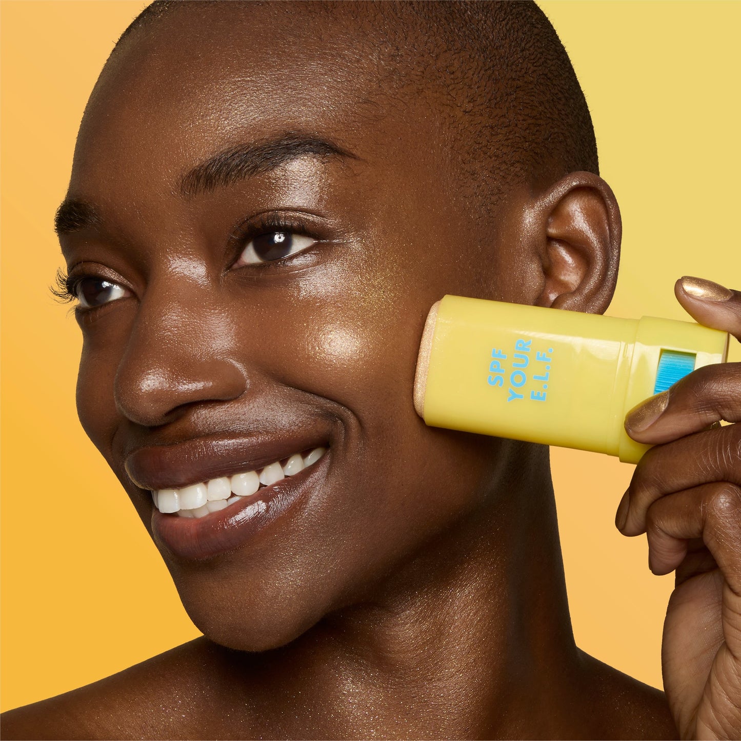 suntouchable-invisi-stick-spf-50-glitz-n1 57109_SUNTOUCHABLES_INVISI_STICK_IYANNA_0124_V4.jpg