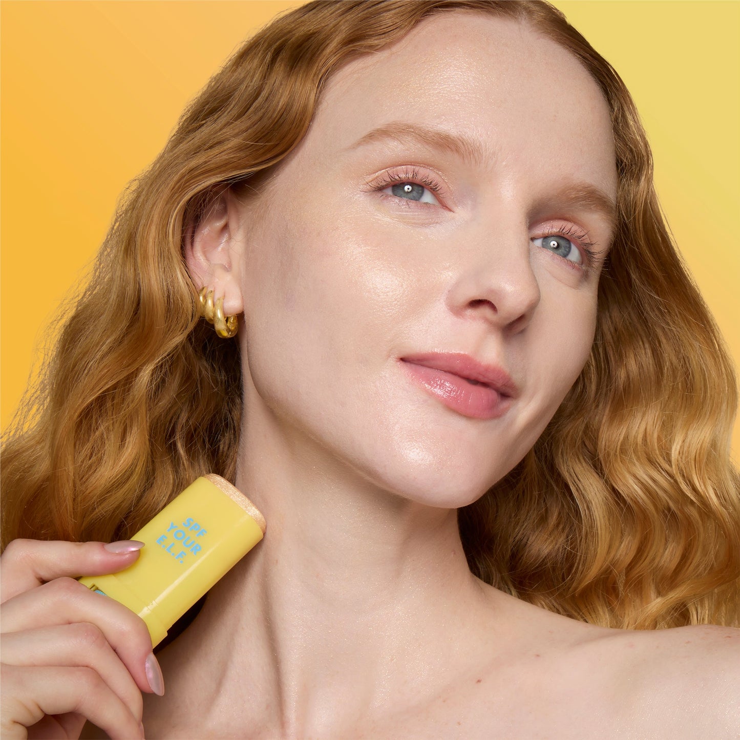 suntouchable-invisi-stick-spf-50-glitz-n1 57109_SUNTOUCHABLES_INVISI_STICK_MADISON_0186_V5.jpg