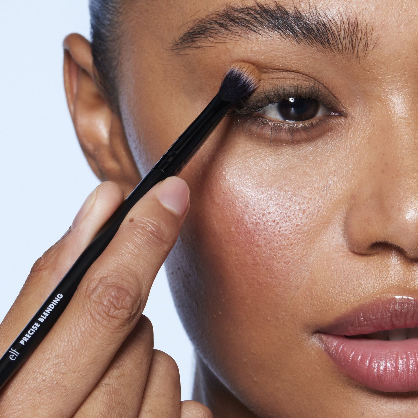 precise-blending-brush-c3 81284_Tapered_Blending_Brush.jpg