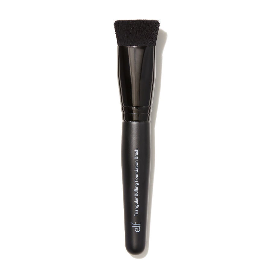 triangular-buffing-foundation-brush-k8 85106_a_TriangularBuffingFoundationBrushwebA.jpg